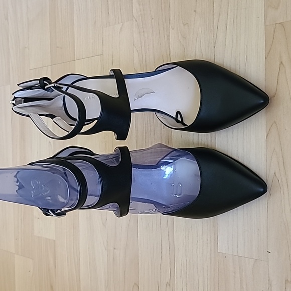 Marc Fisher Black Pumps Heels Pointed Toe Ankle Strap Back Zip Size 6 - Picture 5 of 13